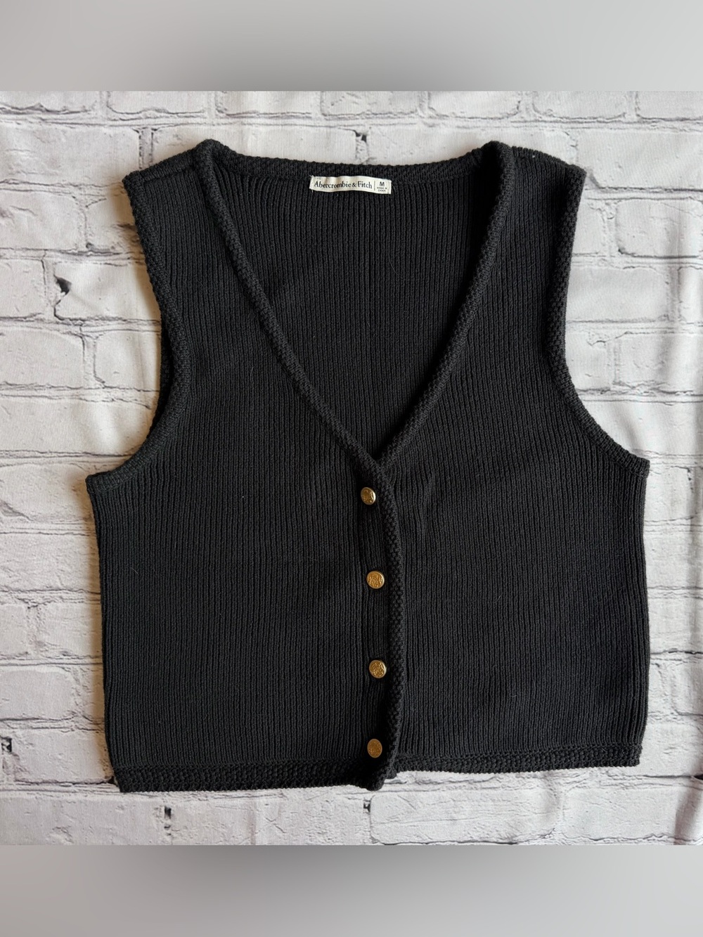 Abercrombie & Fitch Women's Knit Sweater Vest  Preppy Gold Buttons Medium Retro